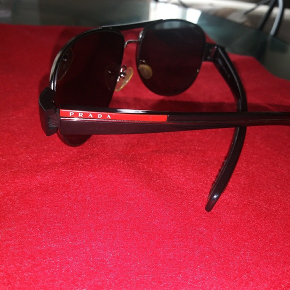 Mens sunglasses - Picture 2 of 4